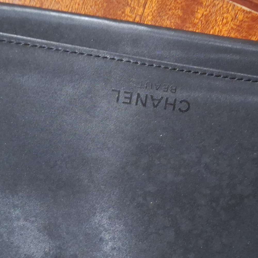 Chanel wallet